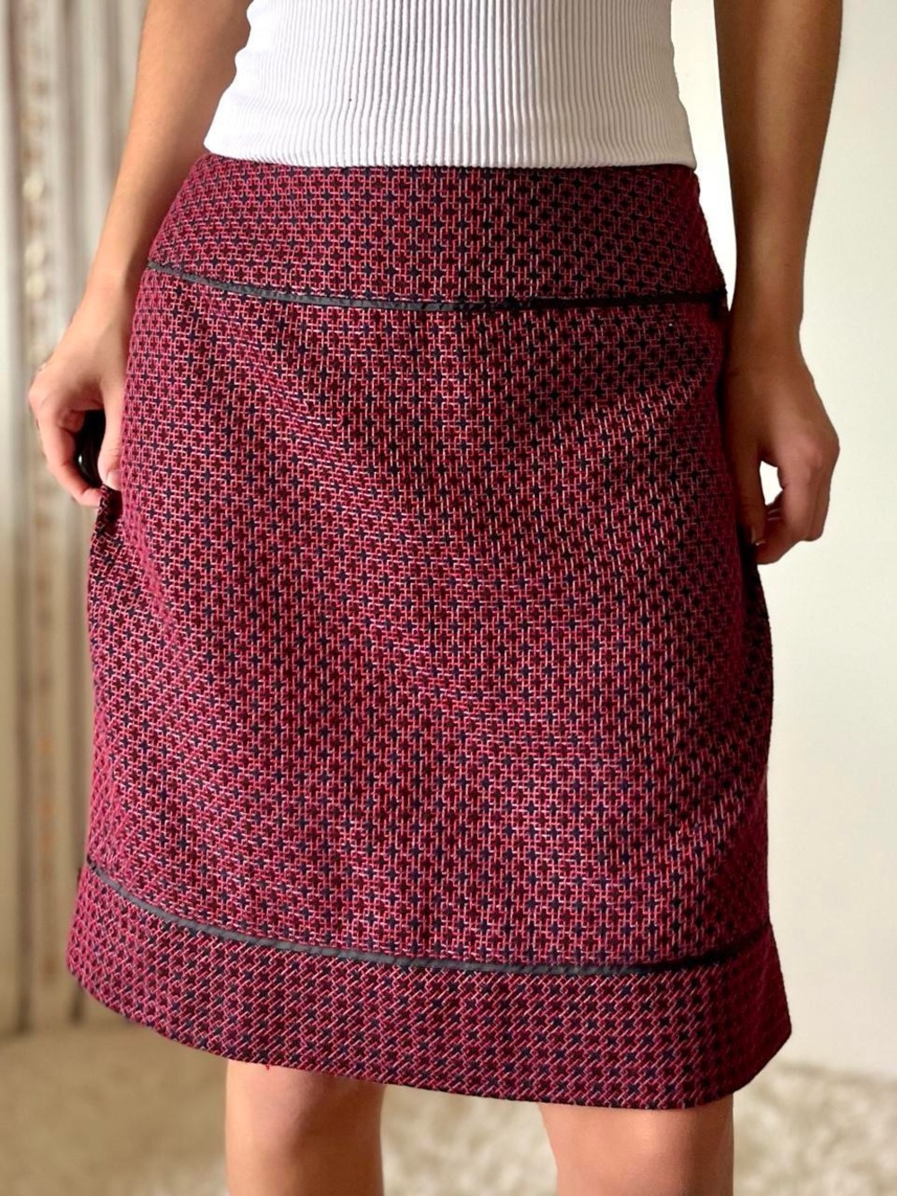 Ann Taylor Textured Pencil Skirt